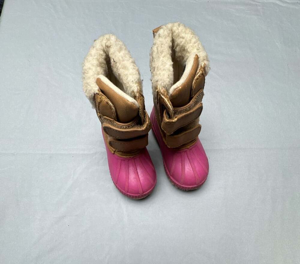 Gap Snow Boots Size 5/6 Pink Brown Winter Duck Boots